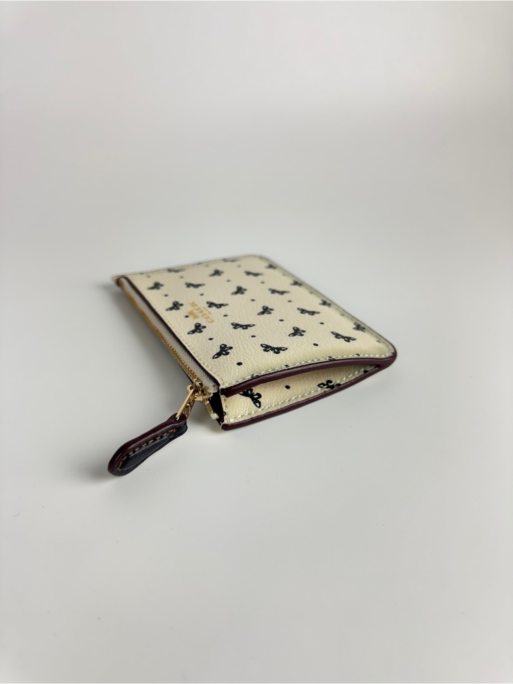 Coach Women Zip Card Case Wallet - Picture 3 of 5